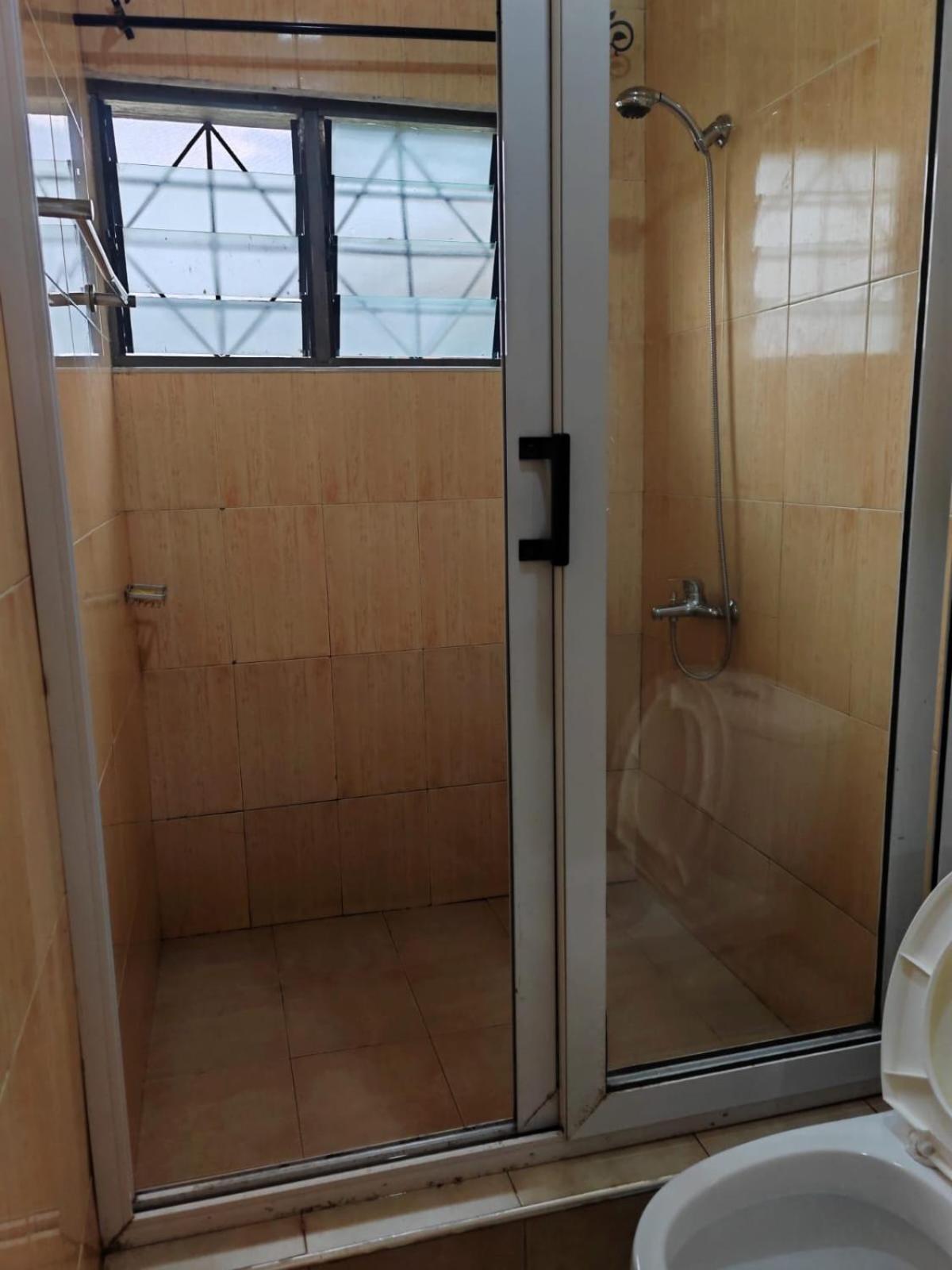 Elizz Guest House Janman ภายนอก รูปภาพ