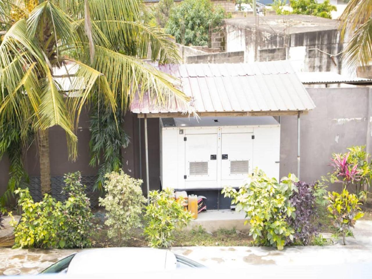 Elizz Guest House Janman ภายนอก รูปภาพ