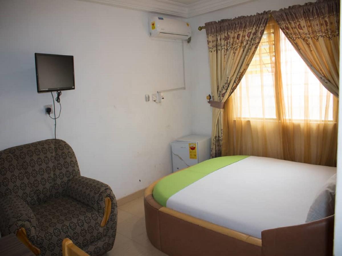 Elizz Guest House Janman ภายนอก รูปภาพ