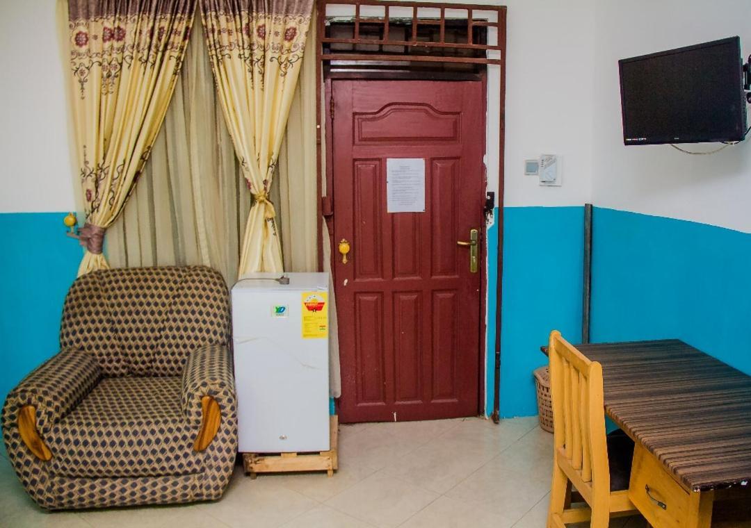 Elizz Guest House Janman ภายนอก รูปภาพ