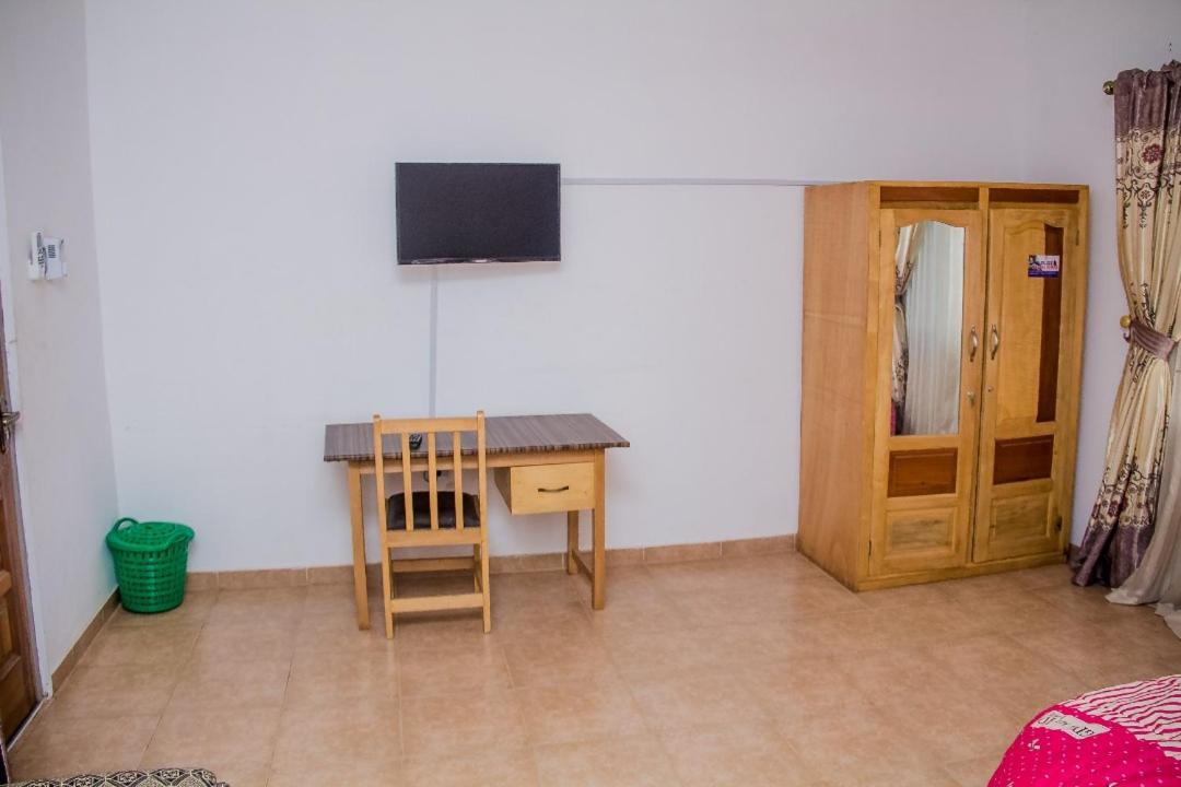 Elizz Guest House Janman ภายนอก รูปภาพ